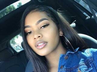 Erotisk videochat reinelia21