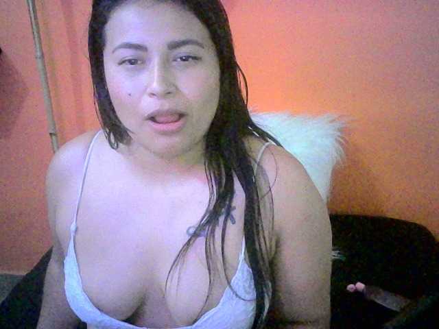 Bilder Salma-Devil welcome to my room, show big tits and pussy #bigtits #pussy #new #latina
