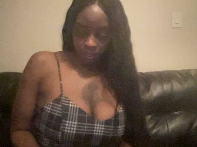 Bilder SashaMalone #Big Tits #Big Ass #Ebony #Teen