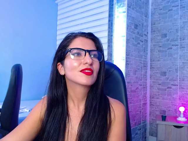 Bilder ScarletWhite Sexy teacher would like to split her wet pussy, "Make me cum on your cock" /Squirting show AT GOAL, enjoy with me daddy ♥