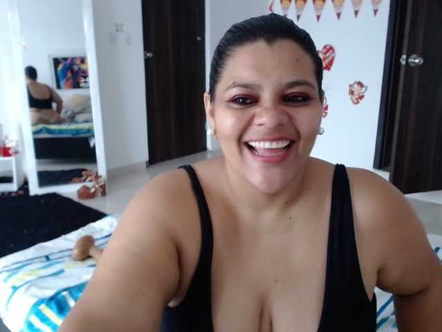 Bilder Selenna1 @ fuck my pussy until the squirt for you#bbw#bigass#bigboos#anal#squirt#dance#chubby#mature# Happy Valentine's Day