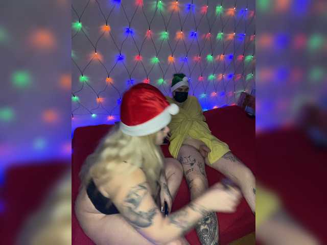 Bilder Sexyguys69 Happy new year❤️❤️Cum in ass and creampie❤️‍❤️‍ Need to collect :@total collected :@sofar left to goal: @remain