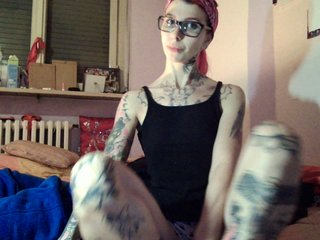 Bilder SexyPinkBomb 10 tk CHAT time - 25 tk Feet licking - 50tk Flash - goal 100 tk Bj