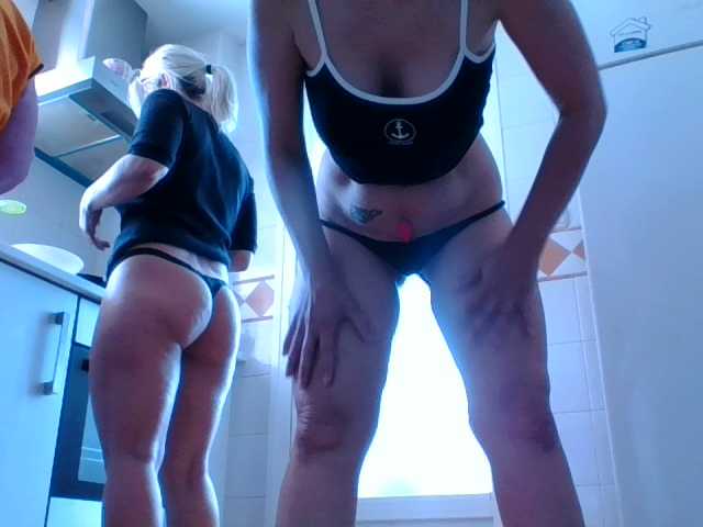 Bilder sexyrubyta hello i'm hot we play i want to run i have the lush activated hmmm