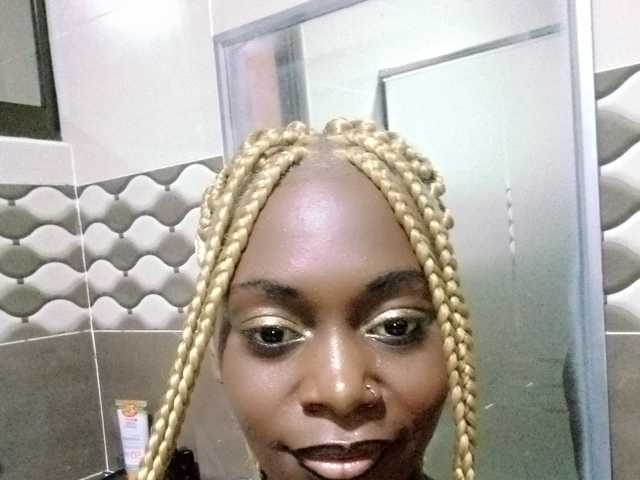 Foto av profilen Shanicehotgirl