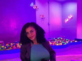 Erotisk videochat sharomsawyer