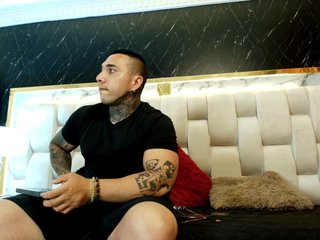 Erotisk videochat Shy-Sasssy12
