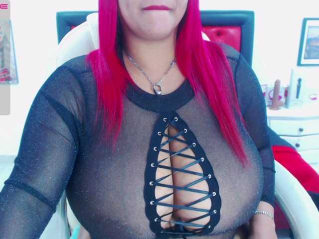 Kringkasting av skjermbilder Siren-boobs