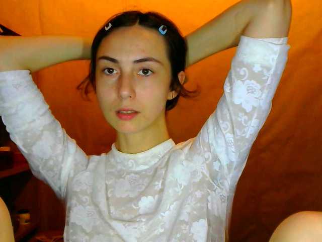 Bilder Sonia_Delanay GOAL - GET NAKED. natural, all body hairy. like to chat and would like to become your web lover on full private 1000 - countdown: 352 selected, 648 has run out of show!"