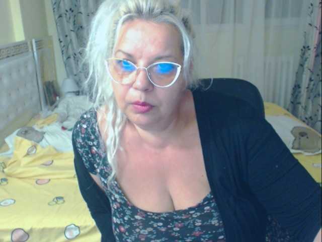 Bilder SonyaHotMilf