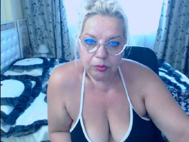 Bilder SonyaHotMilf #BLONDE#MATURE#FEET##PUSSY#ASS#MAKE ME HAPPY WITH YOUR TIPS!!