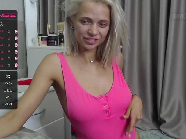 Bilder Sophie-Xeon Hello! favorite vibration 101)) random 20. ass 88tk. boobs 100tk. legs 44tk. pussy 300tk Game with a booty in full pvt) full naked until the end of the hour 517 tk