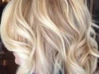 Erotisk videochat SquirtMoniqa