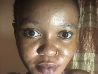 Erotisk videochat Sweet-Iddah