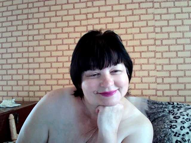 Bilder Sweetbaby001 Hi) Come in) It's fun and interesting here)Looking camera 50 ***250 tokens or privat.