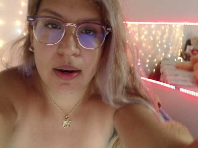 Bilder SweetBarbie the sugar princess fill her body with cream and her creamy hairy pussy explode with squirt! /hairy pussy close 50 !! squirt 222/ snap 100 / lovense in ass / anal in pvt/ cum 100 #latina #bigboobs #18 #hairy #teen #squirt #cum #anal #lovense #Cam2CamPri