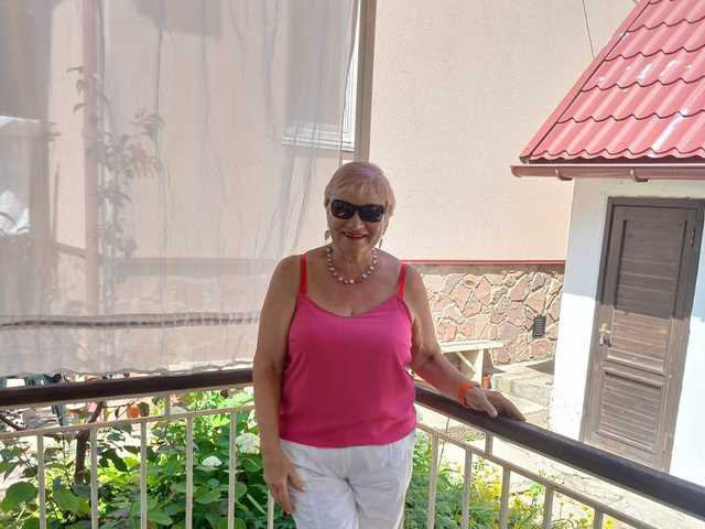 Foto av profilen SweetCherry00