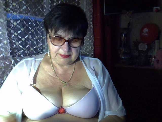 Bilder SweetCherry00 no tip no wishes, 30 current I will show the figure, subscription 10, camera 50 token