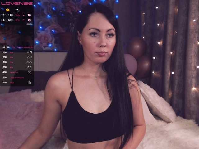 Bilder sweetflower22 hi guys) do you like my image if yes then give me 33 tokens =) the rest is on the menu)before the private 100 tokens