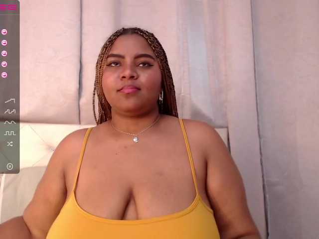 Bilder TINAJACKSON Hi guys, help me scream and squirt! Instant #squirt level 4 or 5!! Squirt at @goal #ebony #18 #squirt #anal #cum #deepthroat #bigass #facesquirt #bigpussy #russian