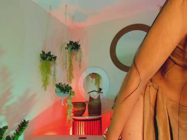 Bilder ToriSantos Lets live together all the natural pleasures, today i dont have limits to please you ♥ Goal: full naked + fingering @remain tkns ♥