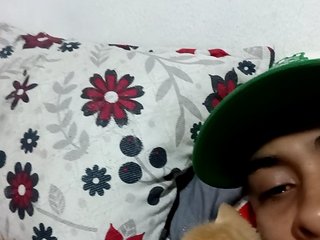 Erotisk videochat Twolatinshott