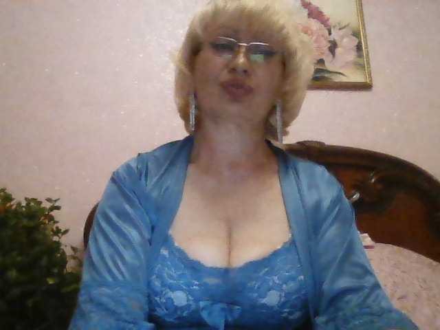 Bilder _mamasita_ Greetings, my dears: * Welcome im my room. I will be glad to your attention and gifts :)