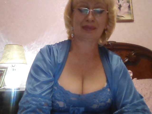 Bilder _mamasita_ Greetings, my dears: * Welcome im my room. I will be glad to your attention and gifts :)