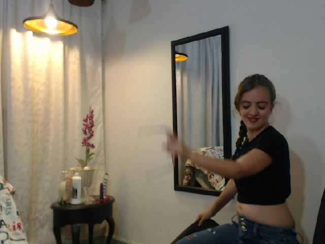 Bilder Venus-Diesel show complete--- let's do the roulette today--- w e play 66 tokens