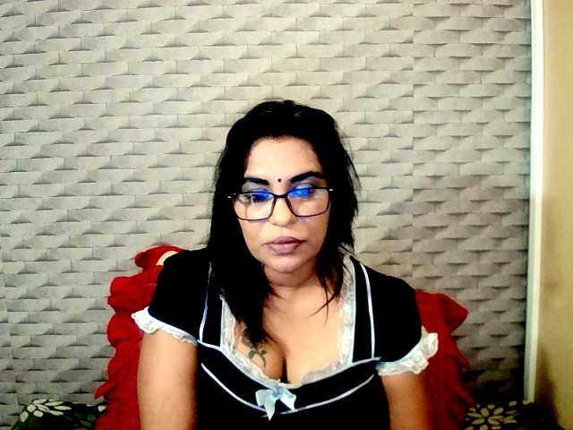 Bilder Wetindian23 " #indian #squirt #dirty #bbw #hairy undress me make me yours"