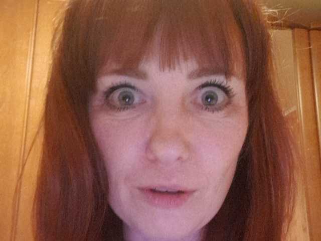 Kringkasting av skjermbilder Whitekittyy