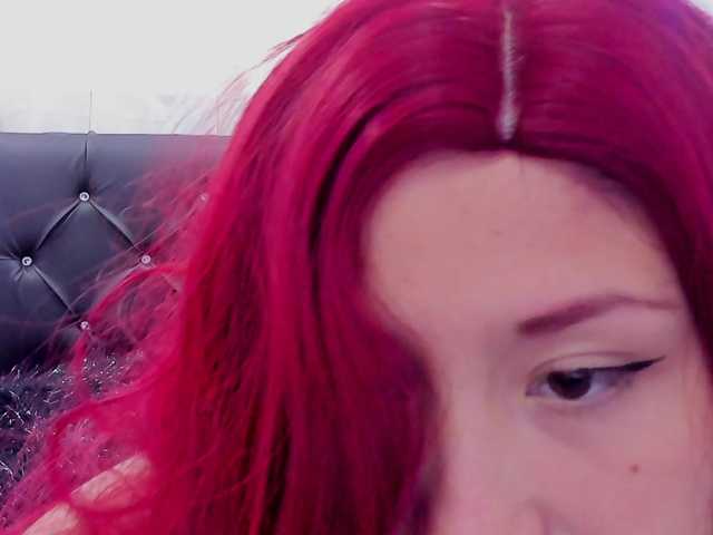 Bilder Willow-Red Welcome Dear! ♥ #Vibe With Me #Cam2Cam Prime #Bailar #Desnudarse #Disfrutar