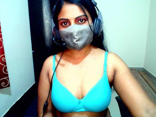 Bilder yoursavitha5 my neighbour at home | Make me Squirt at Pvt | Today free show for all| Please support | lets party [none] [none] [none]