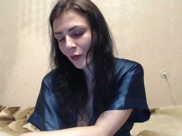 Bilder Yuliya_May JUST EROTIC SHOW, WITHOUT TOYS, KISSES! I CAN GERMAN!!! KUSS!