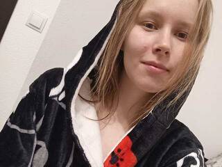 Erotisk videochat Yumi-Yumi