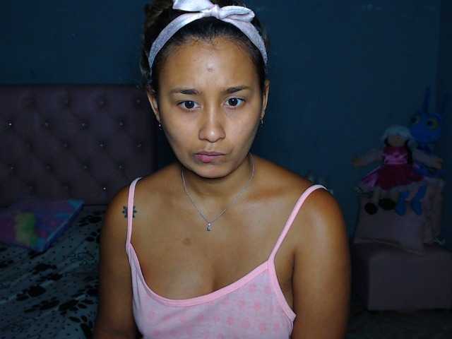 Bilder yummyqueenx couple show privately do not miss it for just 1000