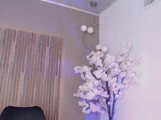 Erotisk videochat Zaira-Lux