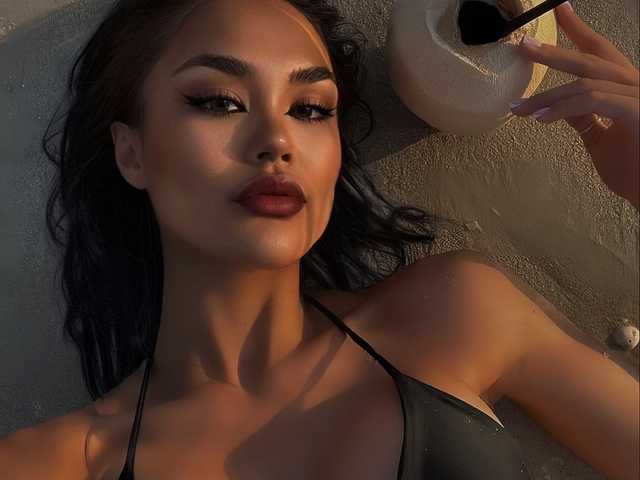 Foto av profilen ZUROWA